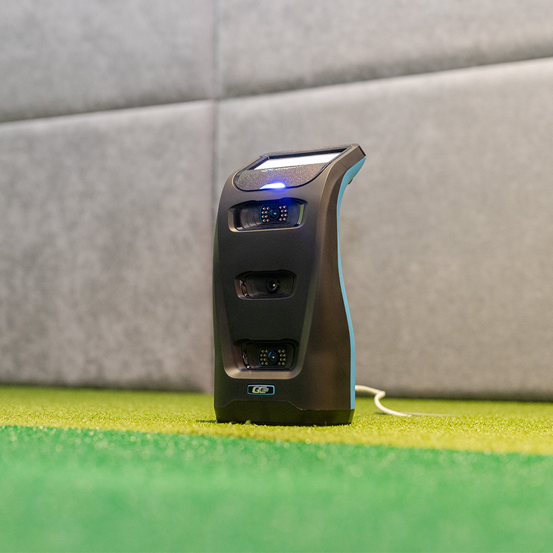 Portable vs Fixed Launch Monitors: Which Suits Your Setup? — featured image