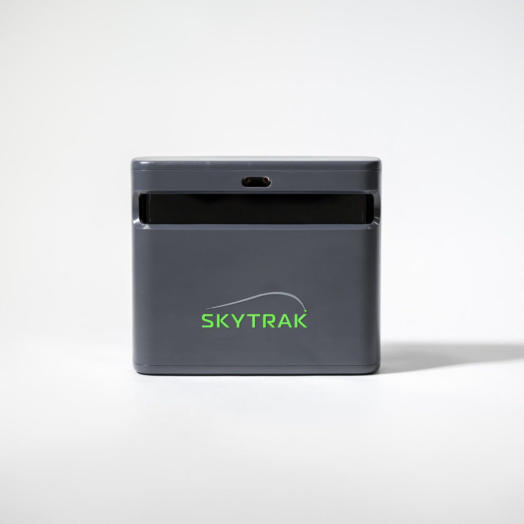 SkyTrak ST MAX launch monitor
