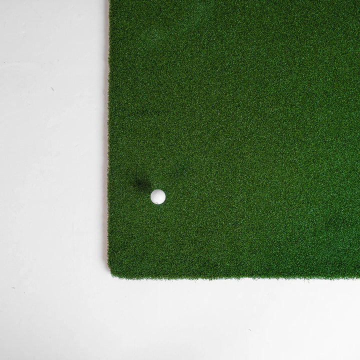 Golfbays Winter Insert Tee Hitting Mat 1.5m x 1.5m (4'11 x 4'11)