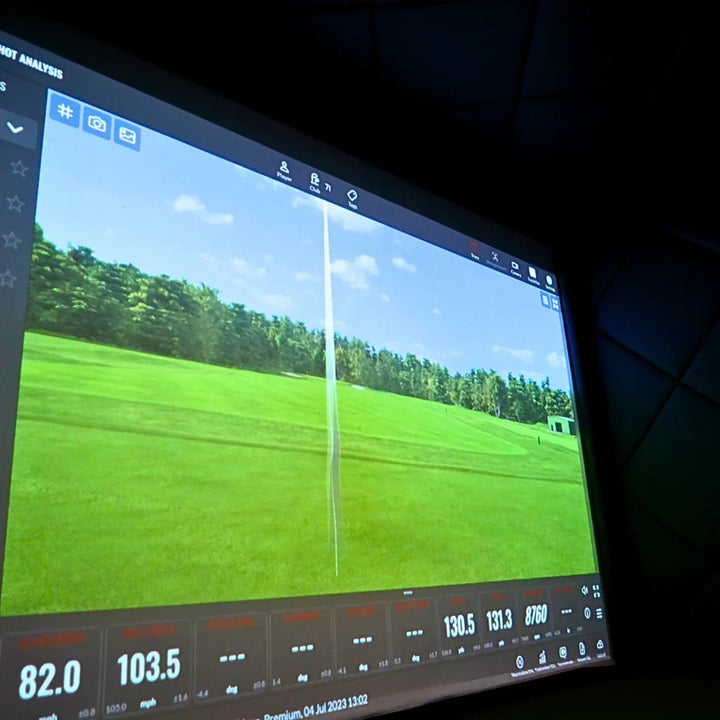 GolfBays Pro+ Golf Simulator Impact Screen · 2.30 × 2.252m