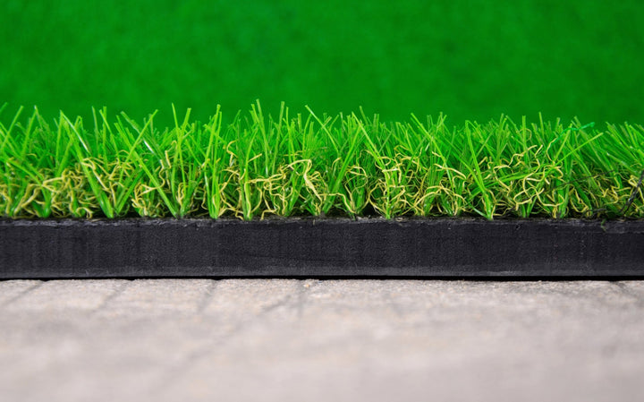 PGA TOUR Augusta Putting Mat - Open Golfer