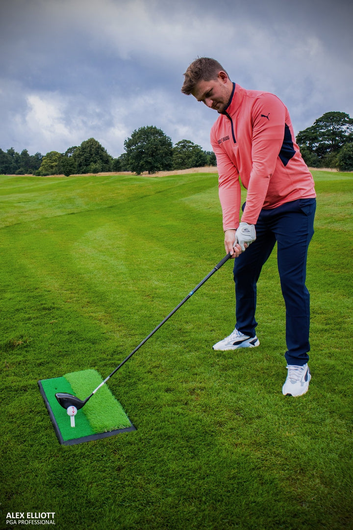 PGA TOUR Launch Pad Pro 2 In 1 Mat - Open Golfer