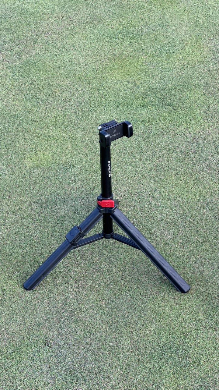 Portable STRIVON POD Pro Pack training system for golfers